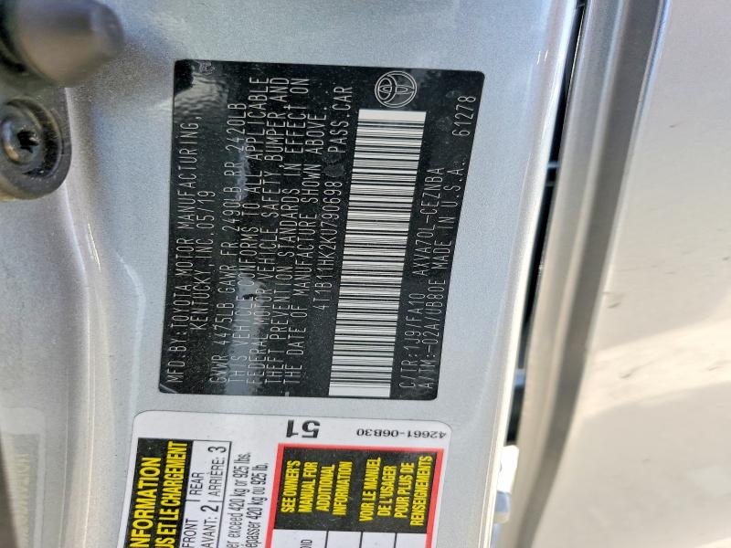 2019 Toyota Camry მანქანა იყიდება აუქციონზე, vin: 4T1B11HK2KU790698, აუქციონის ნომერი: 55642176