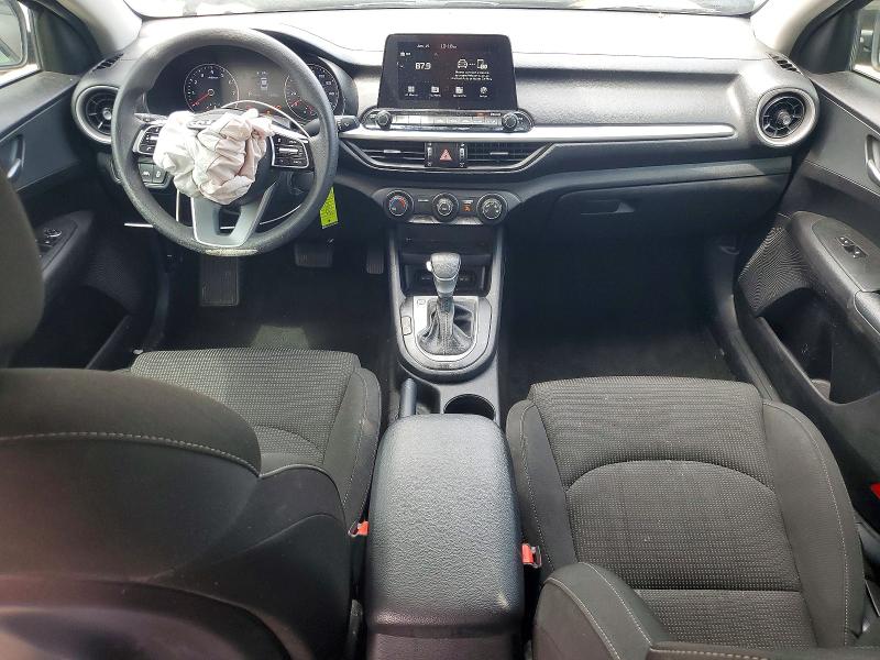 57123176 :رقم المزاد ، 3KPF24AD4ME411735 vin ، 2021 Kia Forte مزاد بيع