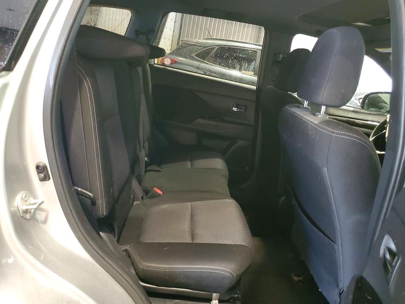 Продажа на аукционе авто 2018 Mitsubishi Outlander, vin: JA4AZ3A34JZ020554, номер лота: 55940666