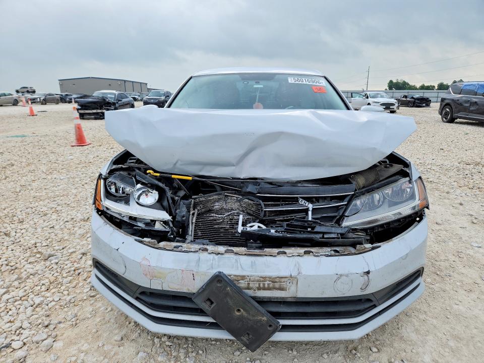 2017 Volkswagen Jetta მანქანა იყიდება აუქციონზე, vin: 3VW2B7AJ3HM374837, აუქციონის ნომერი: 58016906