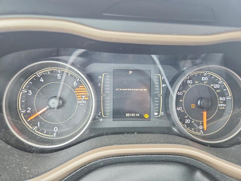 2018 Jeep Cherokee მანქანა იყიდება აუქციონზე, vin: 1C4PJLCB8JD615951, აუქციონის ნომერი: 58054066