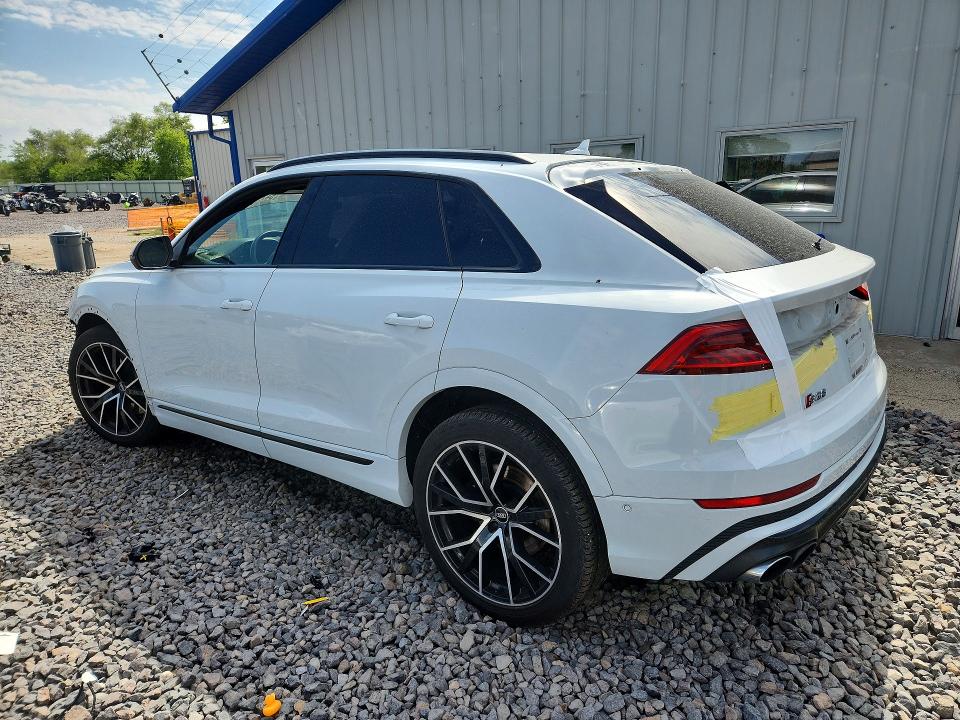 54763466 :رقم المزاد ، WA1CWBF14MD011633 vin ، 2021 Audi Sq8 مزاد بيع