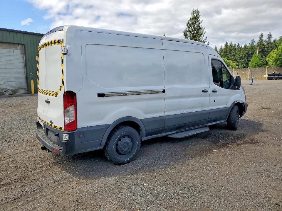 55362366 :رقم المزاد ، 1FTYE2CM5HKA12157 vin ، 2017 Ford Transit مزاد بيع