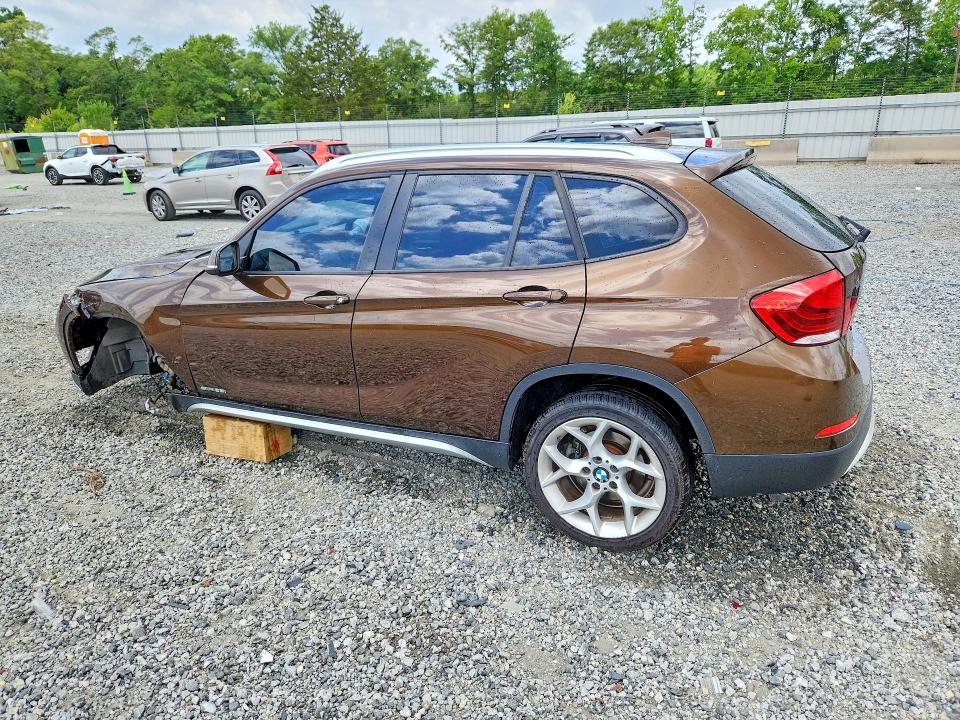 Продаж на аукціоні авто 2015 Bmw X1, vin: WBAVM1C55FV318485, номер лоту: 57853086