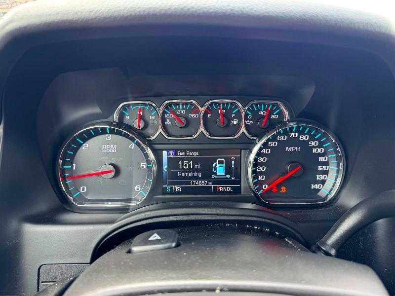 58173586 :رقم المزاد ، 1GNSKHKC9JR267568 vin ، 2018 Chevrolet Suburban مزاد بيع