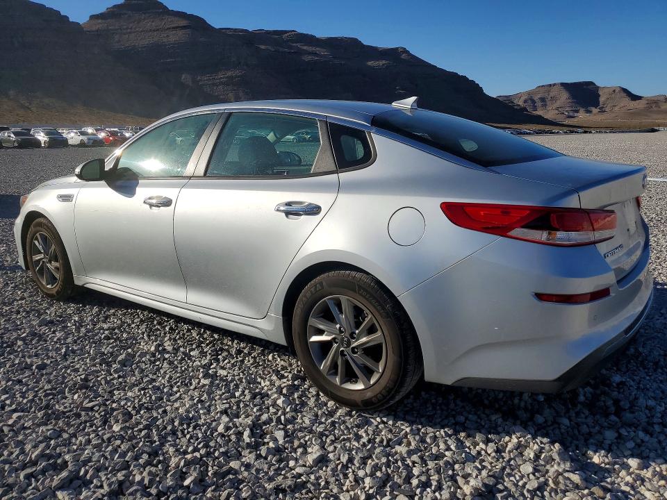 2019 Kia Optima მანქანა იყიდება აუქციონზე, vin: 5XXGT4L32KG334633, აუქციონის ნომერი: 54003706