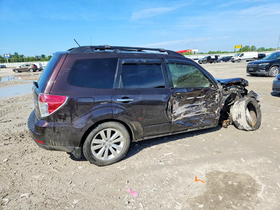 56673926 :رقم المزاد ، JF2SHADC6DH444536 vin ، 2013 Subaru Forester مزاد بيع