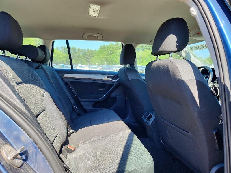 56842426 :رقم المزاد ، 3VW017AU1HM535612 vin ، 2017 Volkswagen Golf Sportwagen مزاد بيع