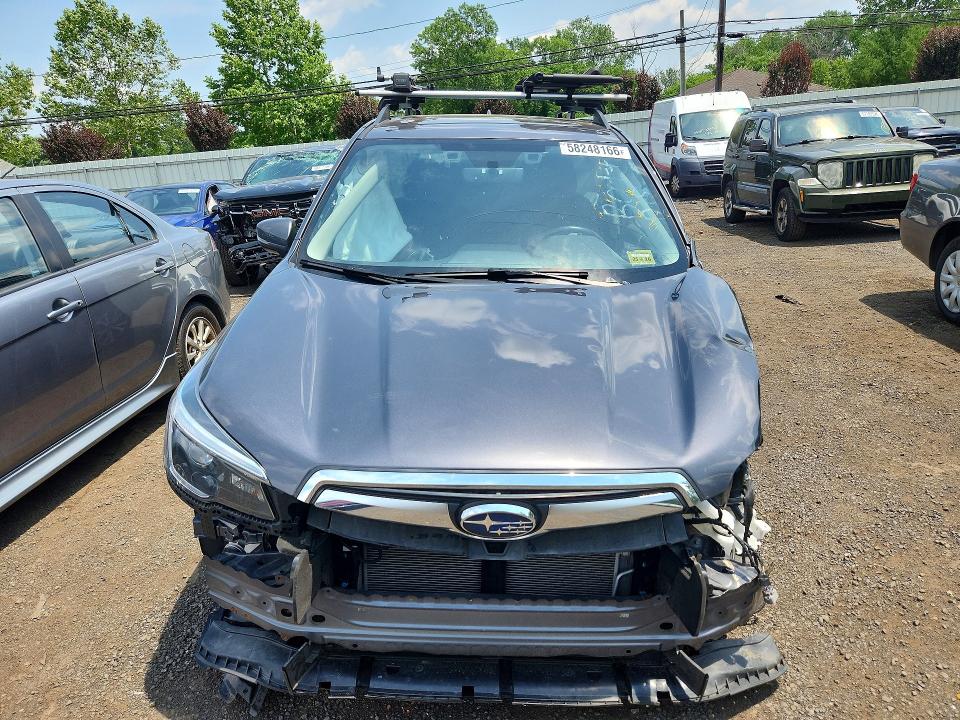 Продажа на аукционе авто 2021 Subaru Forester, vin: JF2SKAUC9MH514676, номер лота: 58248166