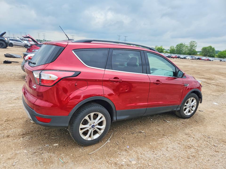 56509126 :رقم المزاد ، 1FMCU0GD7JUC32336 vin ، 2018 Ford Escape مزاد بيع