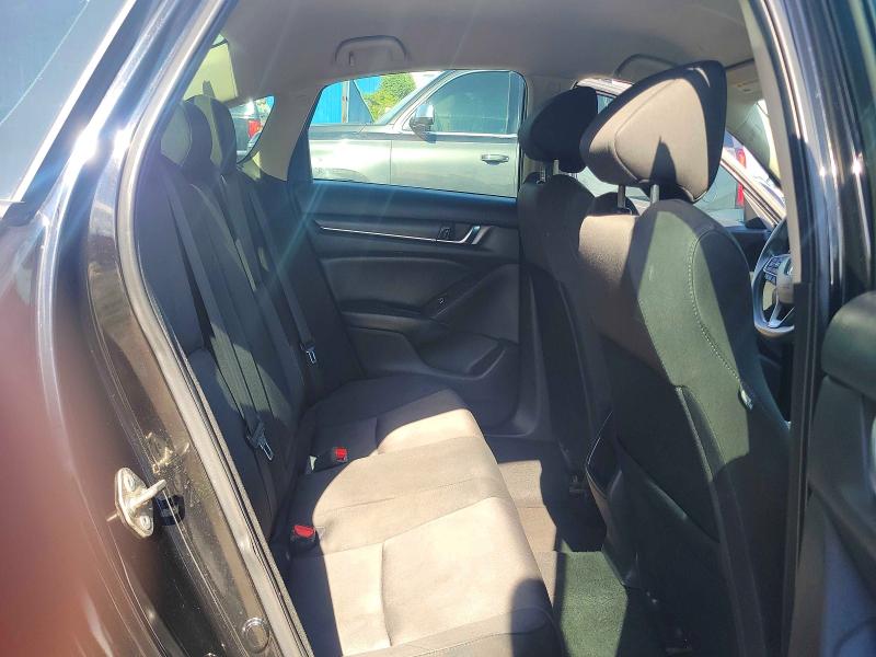 56197216 :رقم المزاد ، 1HGCV1F15KA045082 vin ، 2019 Honda Accord مزاد بيع