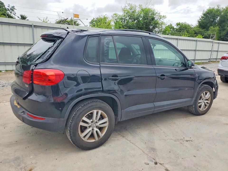 56254926 :رقم المزاد ، WVGAV7AX3GW542125 vin ، 2016 Volkswagen Tiguan مزاد بيع