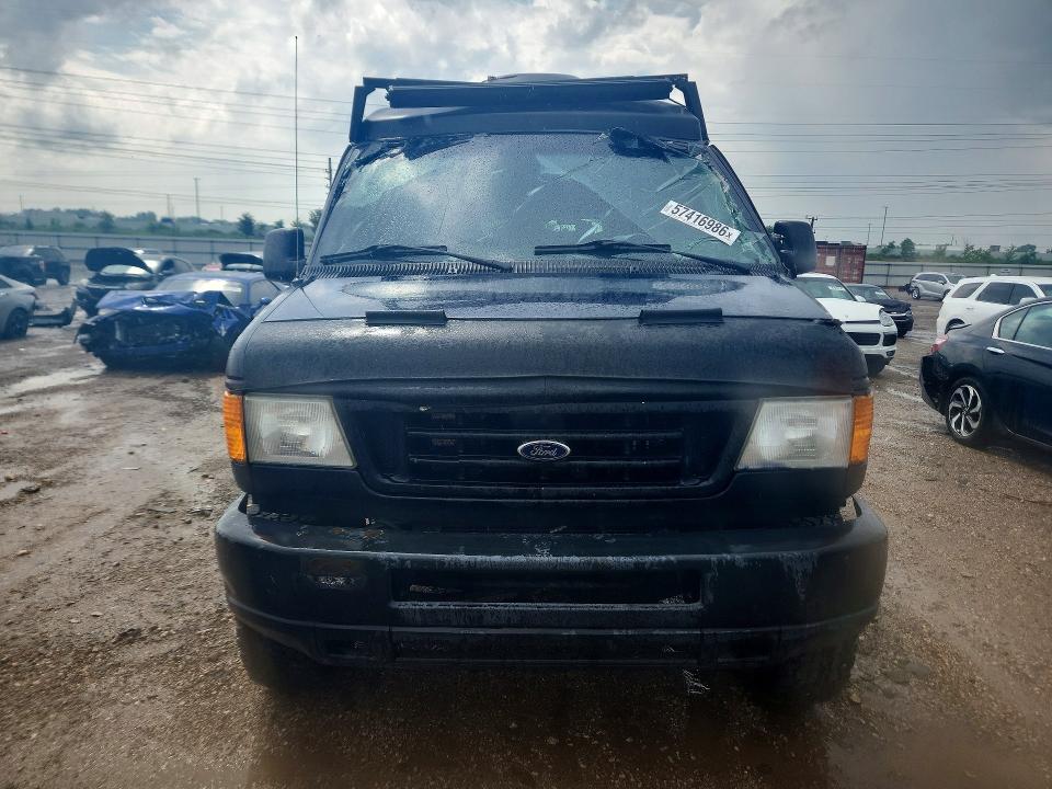 57416986 :رقم المزاد ، 1FDSE34S23HA83598 vin ، 2003 Ford Econoline مزاد بيع