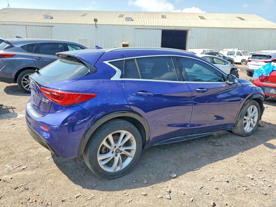 85635995 :رقم المزاد ، SJKCH5CP1JA056713 vin ، 2018 Infiniti Qx30 مزاد بيع