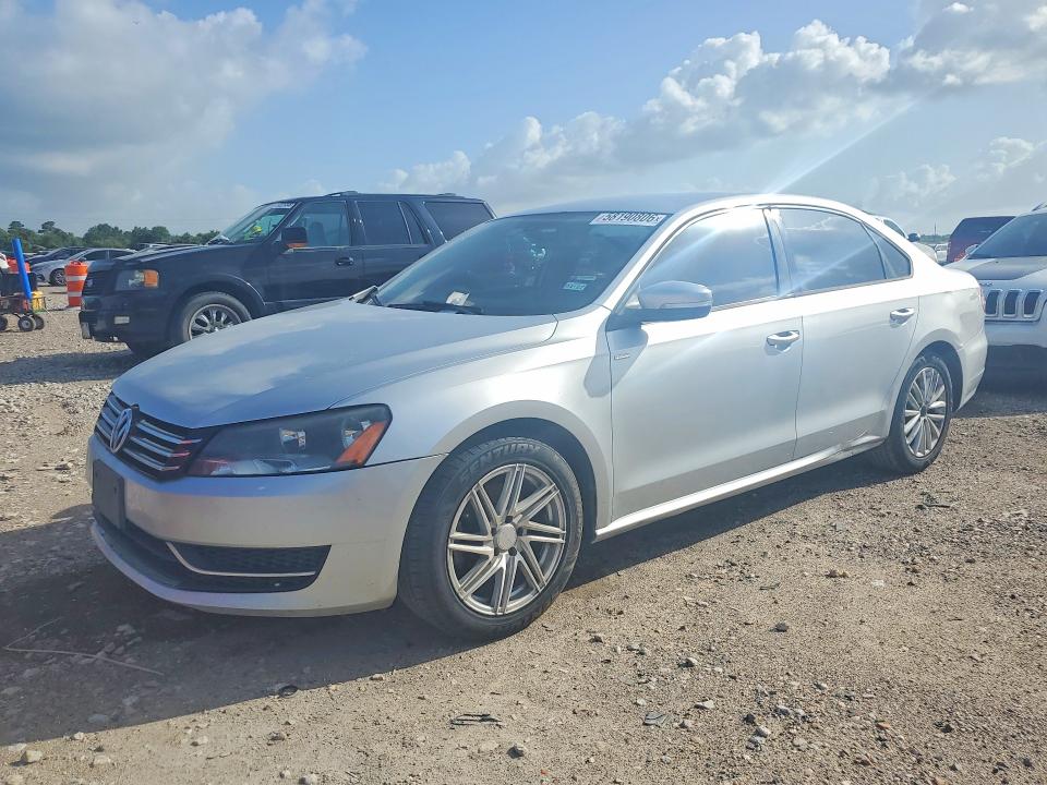 2015 Volkswagen Passat მანქანა იყიდება აუქციონზე, vin: 1VWAT7A3XFC023285, აუქციონის ნომერი: 58190806