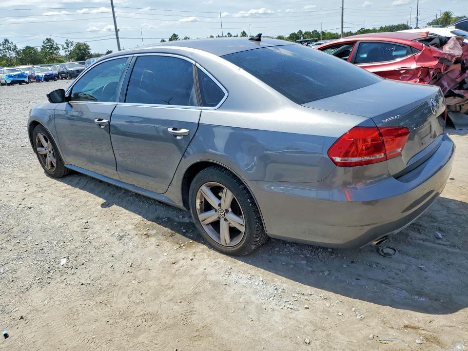 56440356 :رقم المزاد ، 1VWBH7A33DC129189 vin ، 2013 Volkswagen Passat مزاد بيع