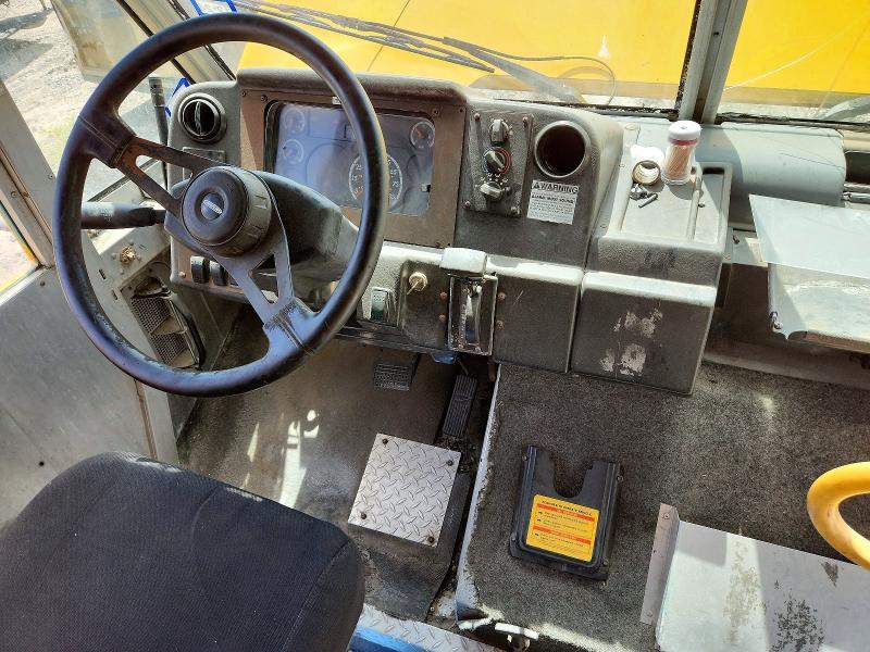 Продажа на аукционе авто 2002 Freightliner Chassis, vin: 4UZAANCP62CK26533, номер лота: 59296966