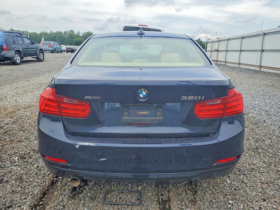 2014 Bmw 320 მანქანა იყიდება აუქციონზე, vin: WBA3C3C52EF986078, აუქციონის ნომერი: 59016696