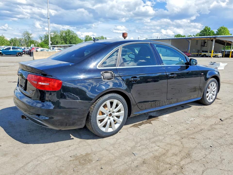 57421686 :رقم المزاد ، WAUDFAFL6FN035593 vin ، 2015 Audi A4 مزاد بيع