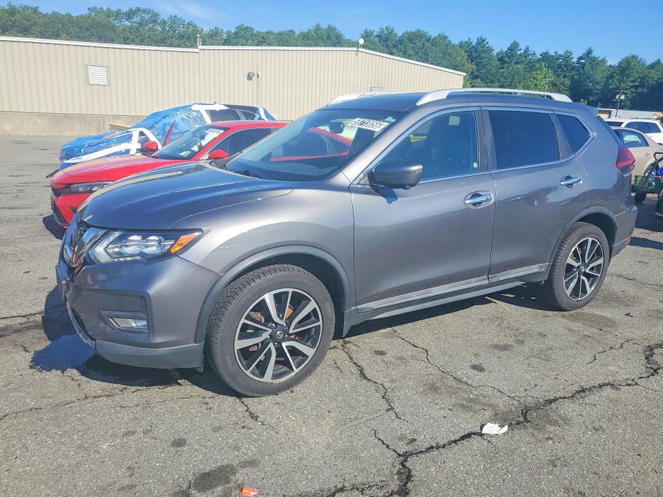 58713056 :رقم المزاد ، 5N1AT2MV6KC808847 vin ، 2019 Nissan Rogue مزاد بيع