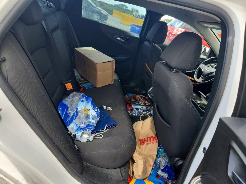 55812206 :رقم المزاد ، 1G1ZD5ST0JF240950 vin ، 2018 Chevrolet Malibu مزاد بيع