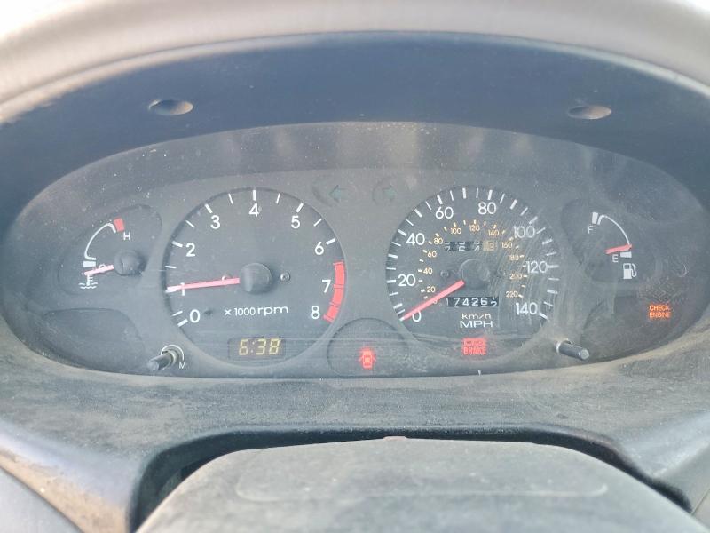 2000 Hyundai Elantra მანქანა იყიდება აუქციონზე, vin: KMHJW35F1YU175584, აუქციონის ნომერი: 57606466