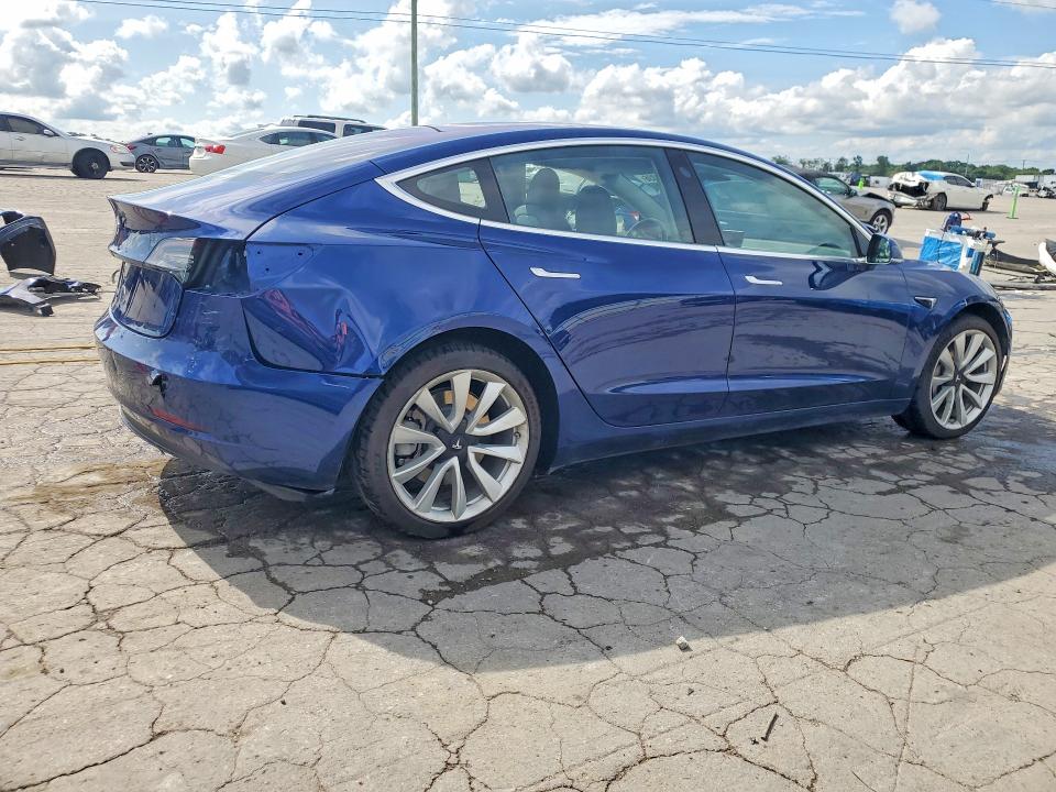 Продаж на аукціоні авто 2018 Tesla Model 3, vin: 5YJ3E1EA2JF008089, номер лоту: 55724336