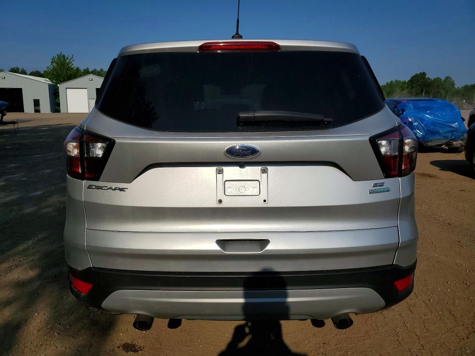 Продаж на аукціоні авто 2017 Ford Escape, vin: 1FMCU0GD3HUE77600, номер лоту: 56303216