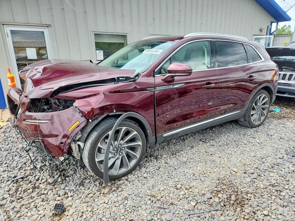 56856366 :رقم المزاد ، 2LMPJ8KP0PBL07729 vin ، 2023 Lincoln Nautilus مزاد بيع