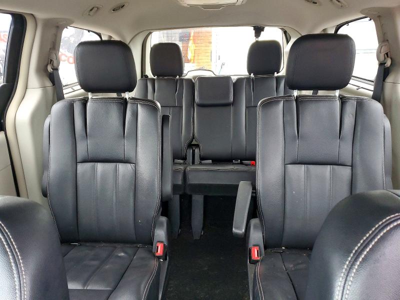 Продажа на аукционе авто 2015 Chrysler Town & Country, vin: 2C4RC1BG2FR553679, номер лота: 57704326