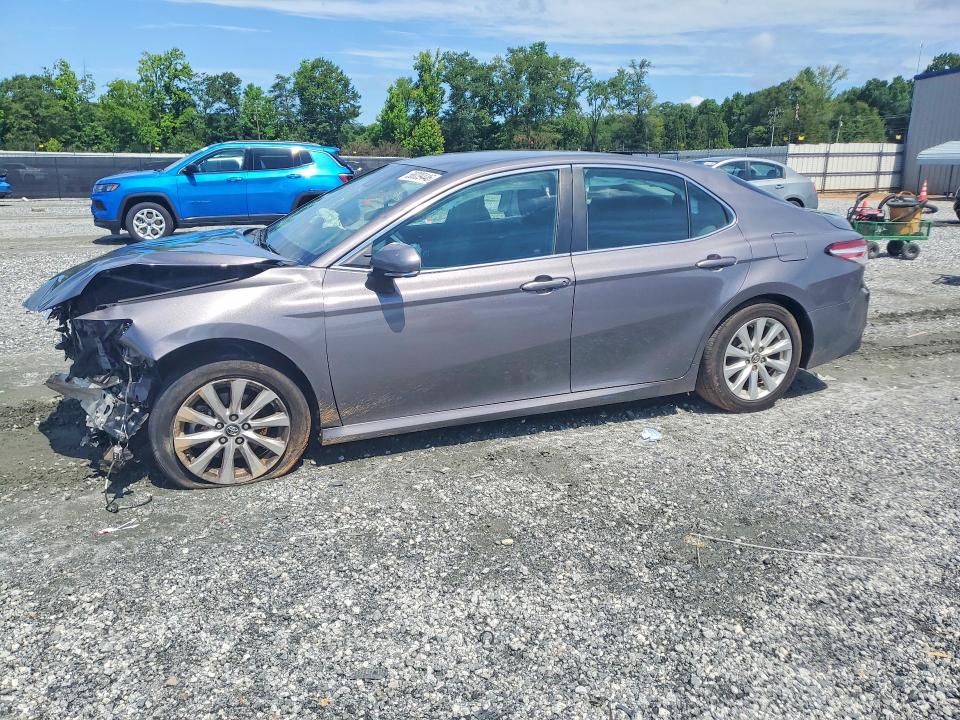 Продажа на аукционе авто 2018 Toyota Camry, vin: 4T1B11HK2JU543115, номер лота: 58039446