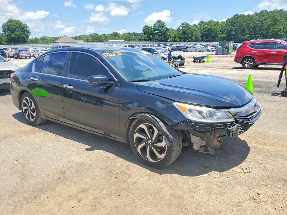 Продажа на аукционе авто 2016 Honda 5500ppg, vin: 1HGCR2F95GA040617, номер лота: 58889256