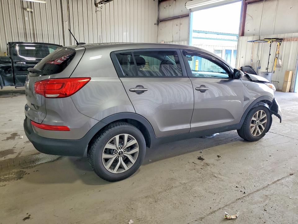 56803966 :رقم المزاد ، KNDPBCAC6G7870260 vin ، 2016 Kia Sportage مزاد بيع