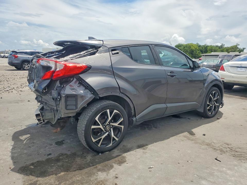 Продажа на аукционе авто 2018 Toyota C-hr, vin: NMTKHMBX8JR013806, номер лота: 55863446