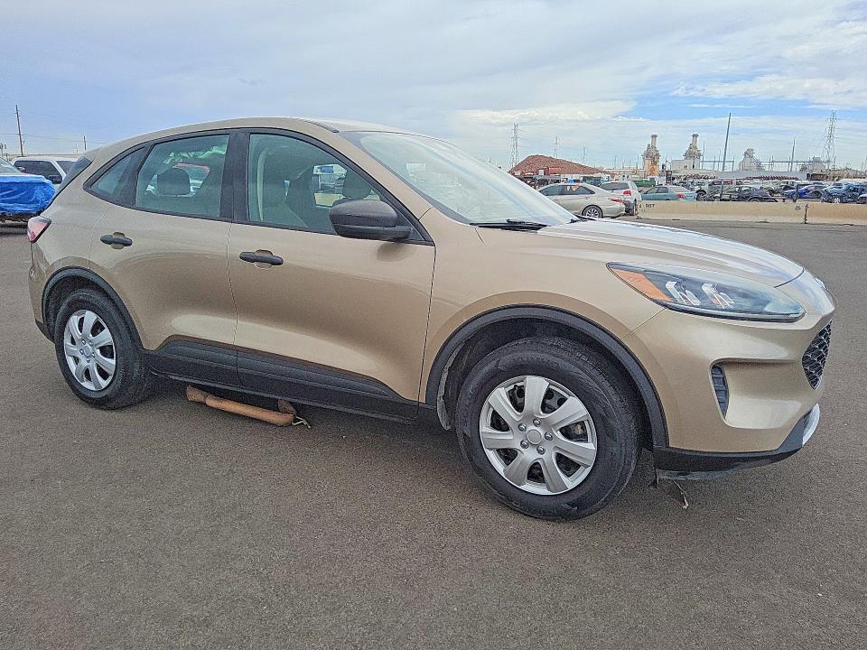 56227246 :رقم المزاد ، 1FMCU0F69LUC63562 vin ، 2020 Ford Escape مزاد بيع
