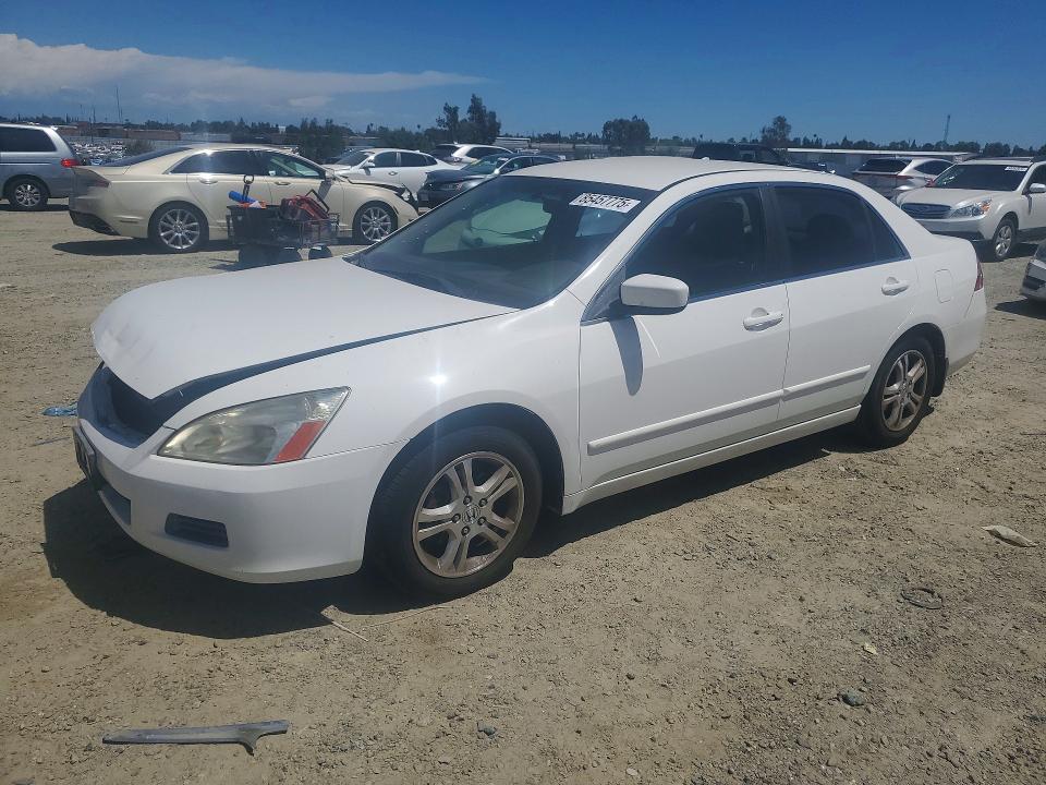 Продажа на аукционе авто 2007 Honda Accord, vin: JHMCM56337C009203, номер лота: 85457775