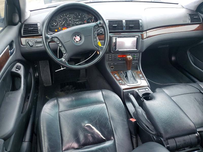 2005 Bmw 325 მანქანა იყიდება აუქციონზე, vin: WBAEV33425KW15911, აუქციონის ნომერი: 57908596