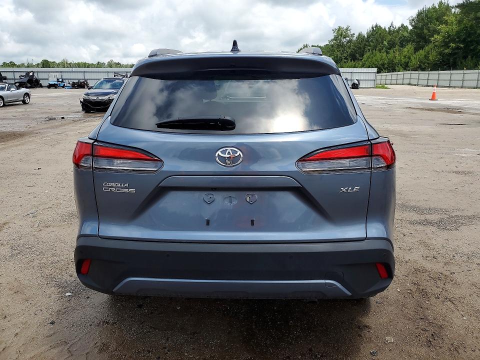 2025 Toyota Corolla Cross მანქანა იყიდება აუქციონზე, vin: 7MUDAAAG5SV138378, აუქციონის ნომერი: 54867766
