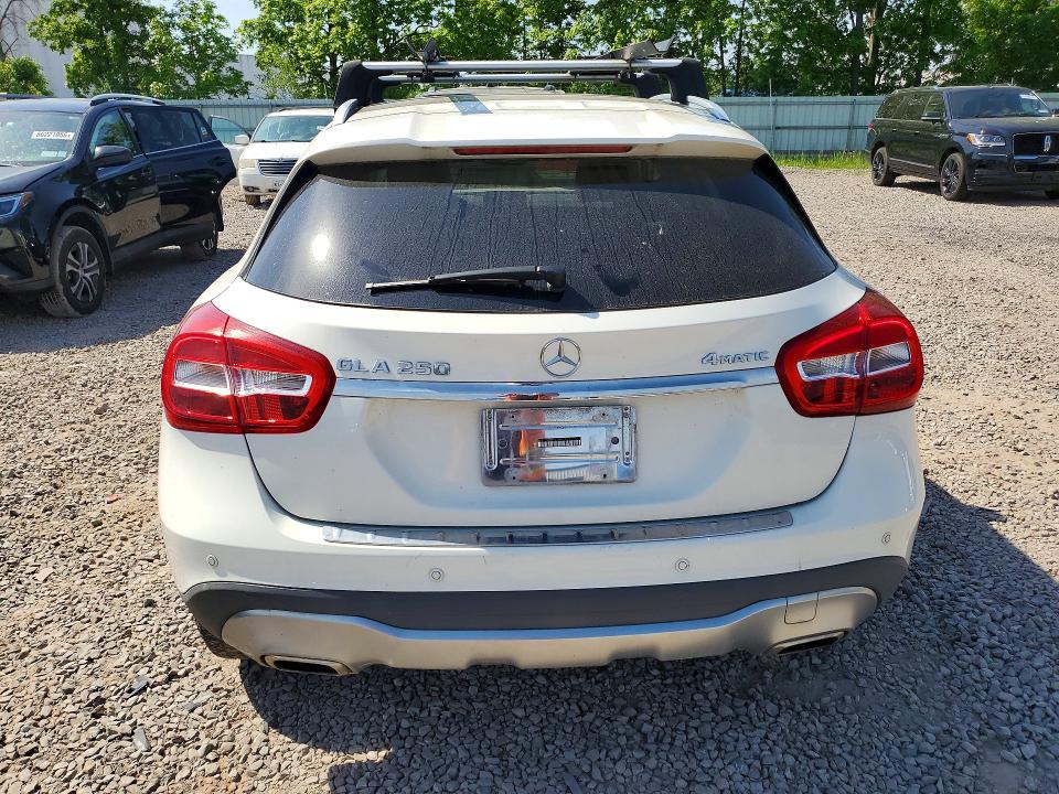 53031436 :رقم المزاد ، WDCTG4GB8JJ379777 vin ، 2018 Mercedes-benz Gla مزاد بيع