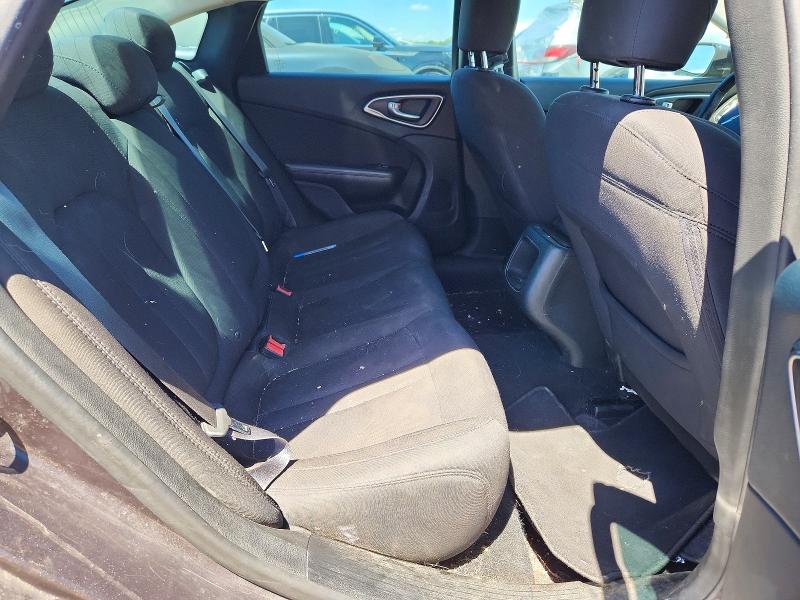 Продажа на аукционе авто 2015 Chrysler 200, vin: 1C3CCCAB5FN602835, номер лота: 58036996