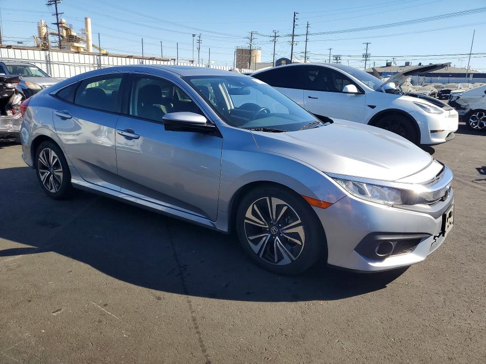 Aukcja sprzedaży 2018 Honda Civic, vin: JHMFC1F40JX013033, numer aukcji: 57008626