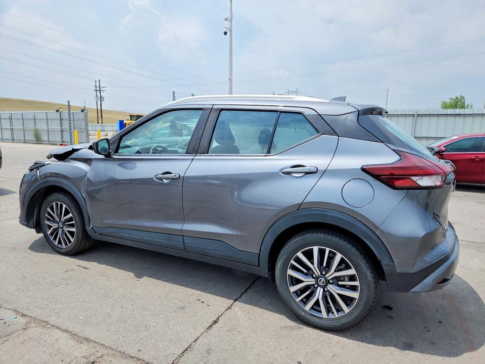 58520566 :رقم المزاد ، 3N1CP5CV8ML512355 vin ، 2021 Nissan Kicks مزاد بيع