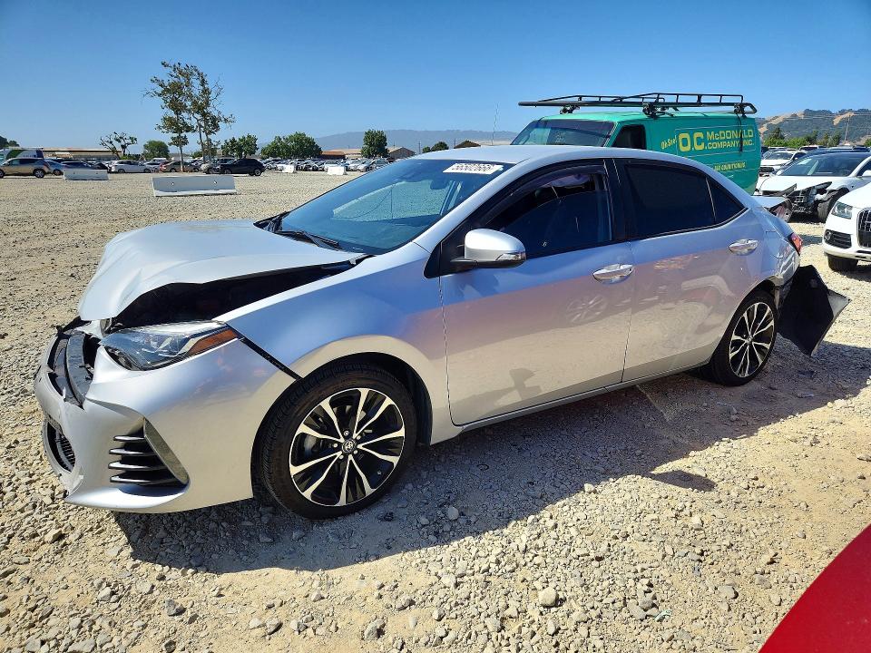 56502666 :رقم المزاد ، 2T1BURHE3KC190340 vin ، 2019 Toyota Corolla مزاد بيع