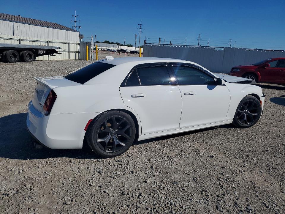 58224906 :رقم المزاد ، 2C3CCABG1MH660784 vin ، 2021 Chrysler 300 مزاد بيع