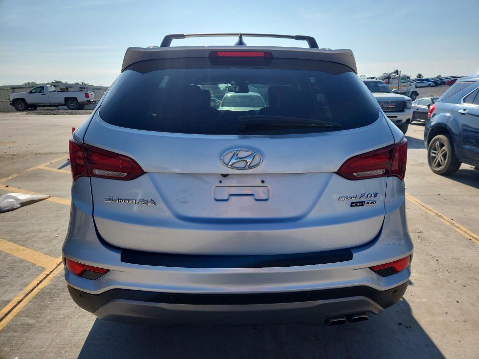 Продажа на аукционе авто 2018 Hyundai Santa Fe Sport, vin: 5XYZWDLA7JG548879, номер лота: 58918026