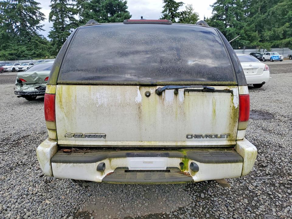59020716 :رقم المزاد ، 1GNDT13X03K142162 vin ، 2003 Chevrolet Blazer مزاد بيع
