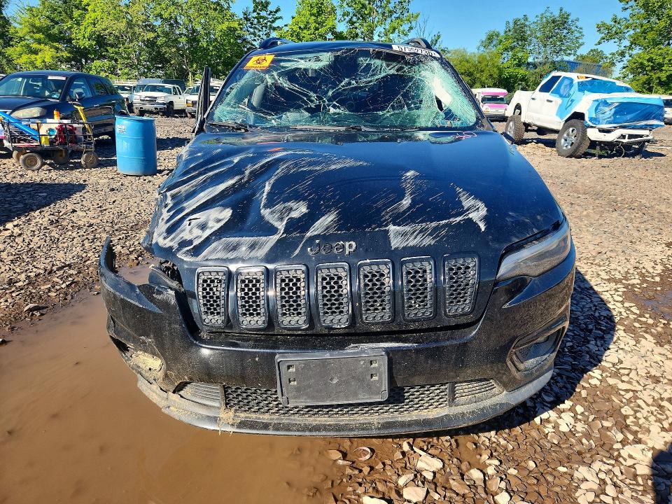 57962736 :رقم المزاد ، 1C4PJMLB7KD321366 vin ، 2019 Jeep Cherokee مزاد بيع