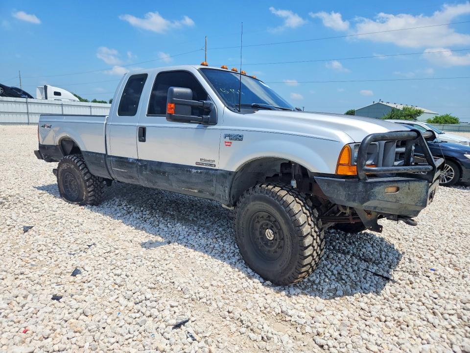 57824736 :رقم المزاد ، 1FTSX31F2XEC18866 vin ، 1999 Ford F350 مزاد بيع