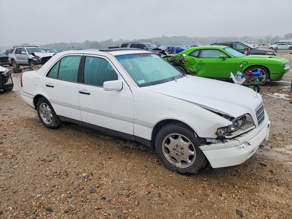 Продажа на аукционе авто 1994 Mercedes-benz C, vin: WDBHA22E8RF038203, номер лота: 58894946