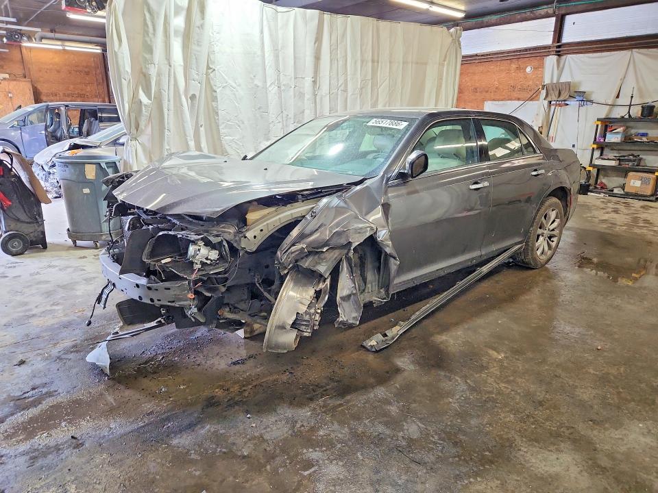 Aukcja sprzedaży 2015 Chrysler 300c, vin: 2C3CCAKG2FH899604, numer aukcji: 56517886